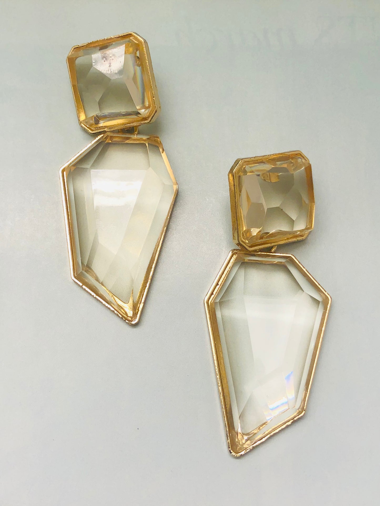 Pressure Earring