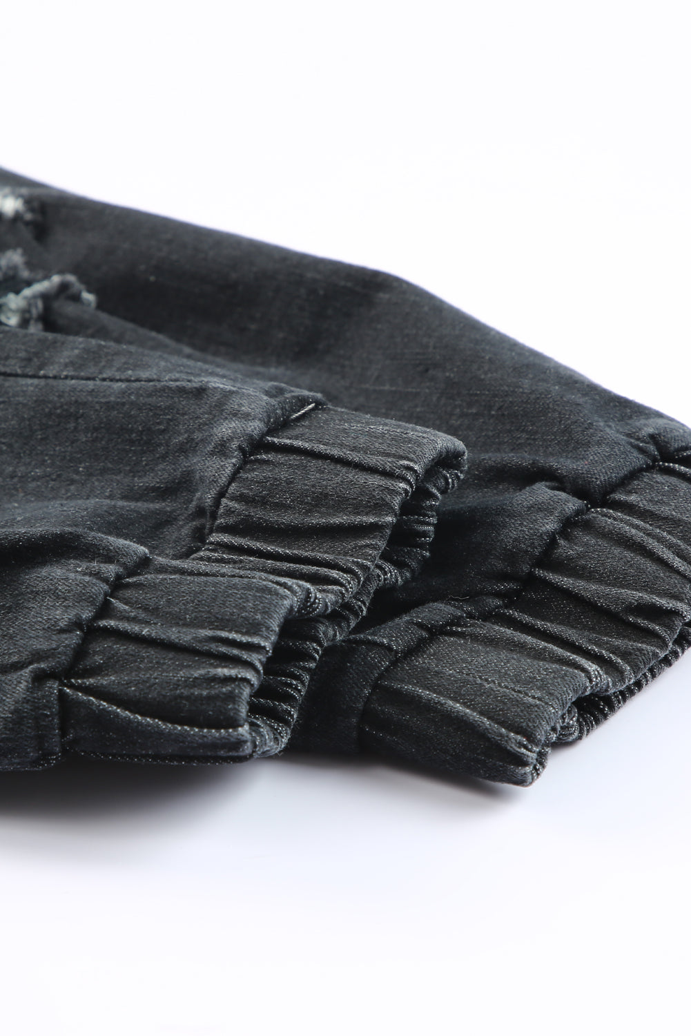 Black Pocketed Distressed Denim Jean