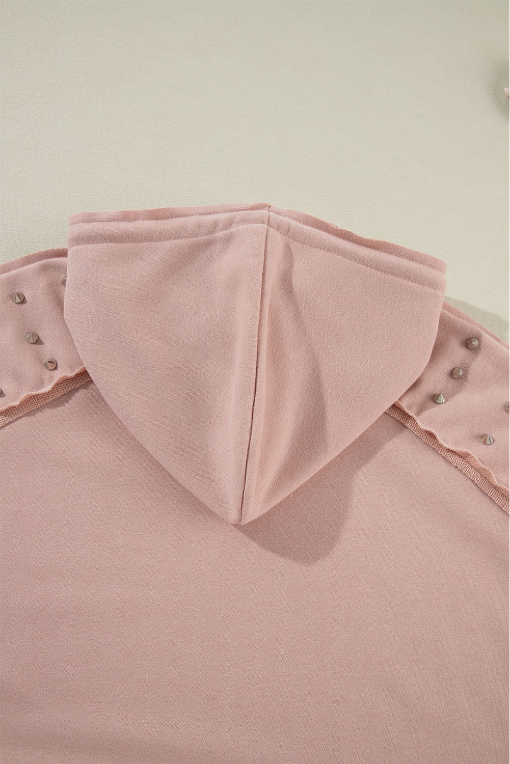 Fushia Solid Color Rivet Stud Raglan Sleeve Hoodie with Pocket